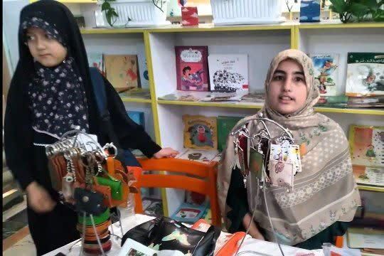 برگزاری بازارچه «کار آفرینی» در مرکز هشتگرد