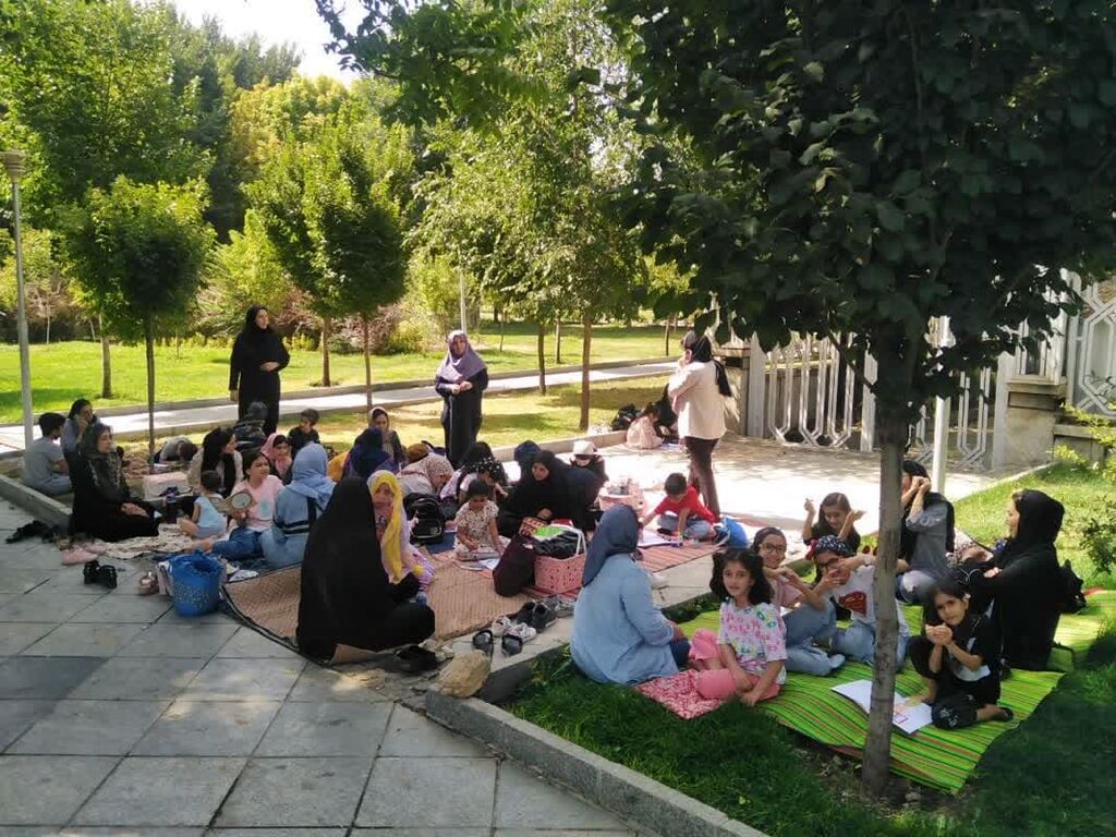 کارگاه زیست عفیفانه در مراکز فرهنگی- هنری کانون برگزار شد