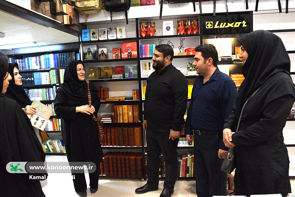 مطالعه ما را برای فکر کردن ورزیده میکند