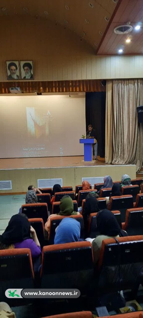 عصر شعر آیینی " تنفس آب در آیینه " در کانون پرورش فکری زنجان