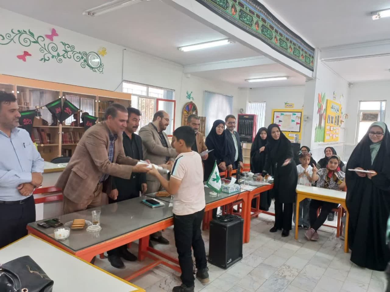 نشست انجمن  قصه گویی شاخه شهرستان ساوه