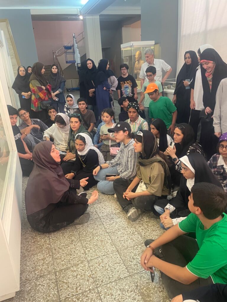 برگزاری سومین مهرواره هنرهای تجسمی کارگاه های هنریکانون استان تهران برگزاری سومین مهرواره هنرهای تجسمی کارگاه های هنریکانون استان تهران