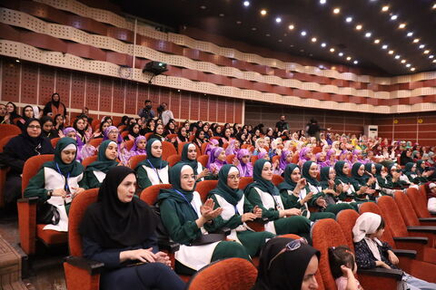 اجراهای نوبت عصر  دومین جشنواره ملی سرود آفرینش کانون