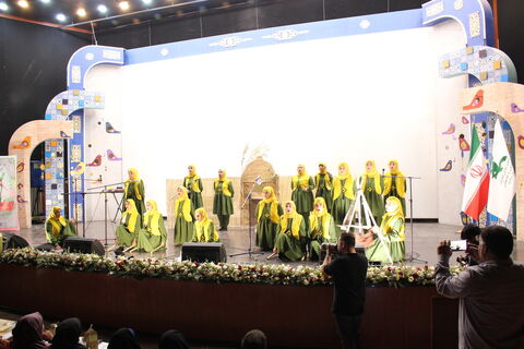 اجراهای نوبت عصر  دومین جشنواره ملی سرود آفرینش کانون