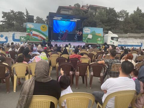 سومین اجرای تماشاخانه سیار کانون در سواحل نور و محمود آباد