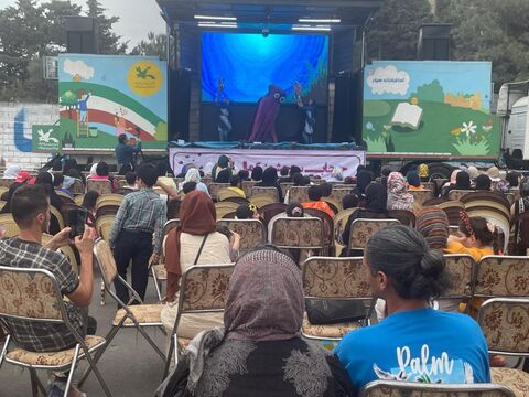 سومین اجرای تماشاخانه سیار کانون در سواحل نور و محمود آباد