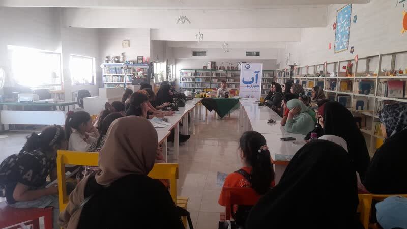 برگزاری کارگاه آموزشی همیاران آب در کانون نهاوند