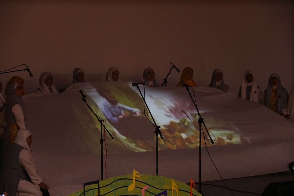 کسب مقام سوم حاصل تلاشهای انجمن سرود آفرینش کانون پرورش فکری زنجان