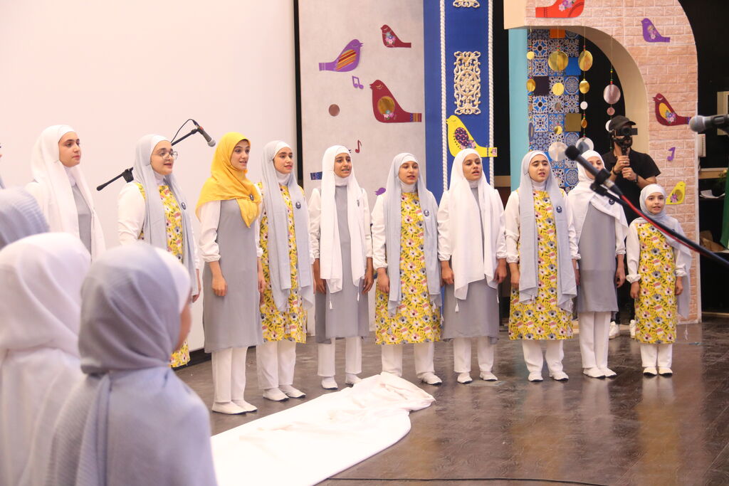 کسب مقام سوم حاصل تلاشهای انجمن سرود آفرینش کانون پرورش فکری زنجان