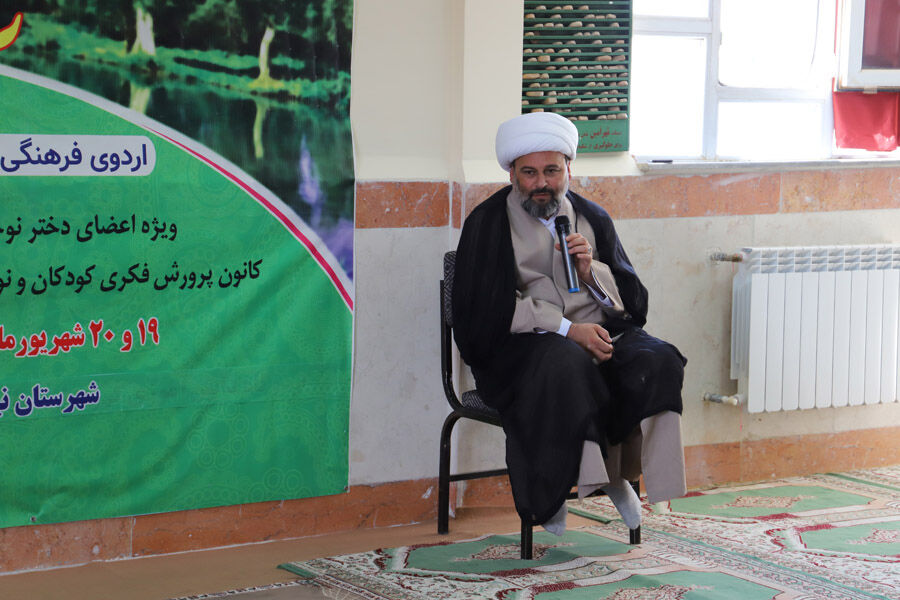 اردوی اعضای کانون استان اردبیل در نیر پایان یافت