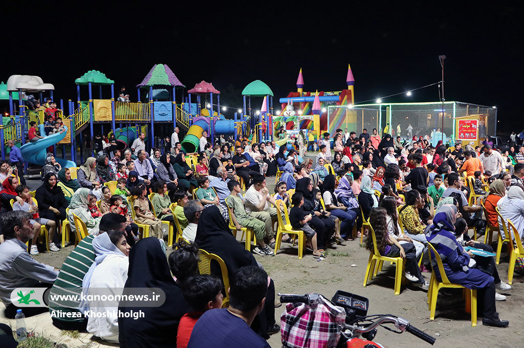 تماشاخانه سیار کانون به رودسر رسید