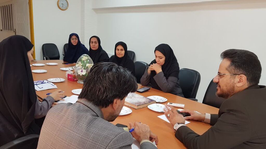 برنامههای هفتهملی و قصهگویی در کرمانشاه