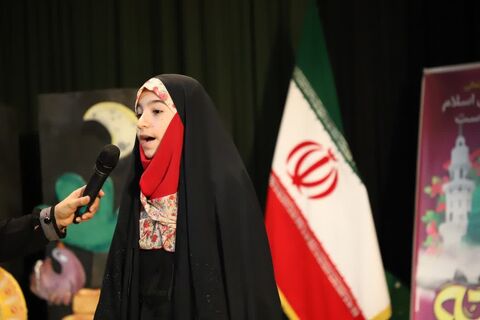 جشن هفته ی وحدت با اجرای زنده ی برنامه کودک سیمای مرکز آذربایجان غربی در کانون استان آذربایجان غربی