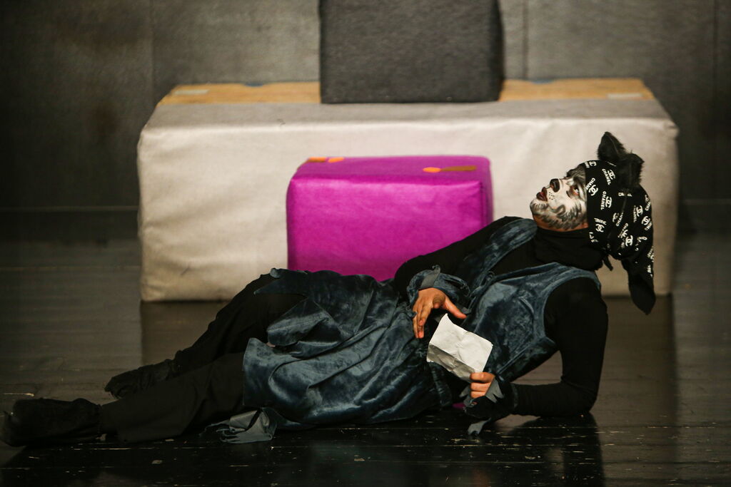 روایت «ظلمستیزی» در قصه «گرگ مهربان»/ بدون تئاتر بیفرهنگ میشویم!