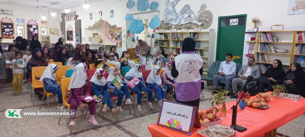 برپایی جشن شکوفهها در کانون پرورش فکری کلاله