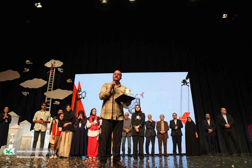 «شاهزاده خانم زشت» سه جایزه نوزدهمین جشنواره هنرهای نمایشی را کسب کرد