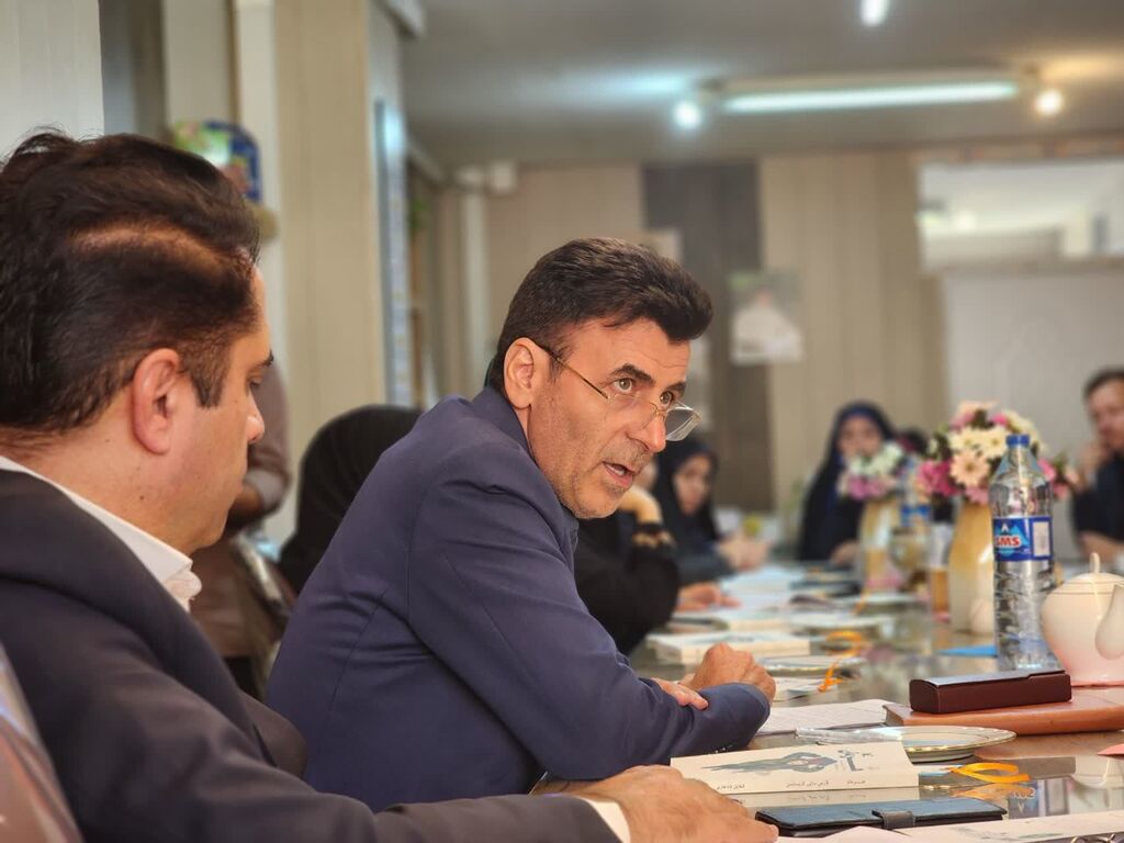 جلسه یاریگران زندگی در کانون همدان برگزار شد