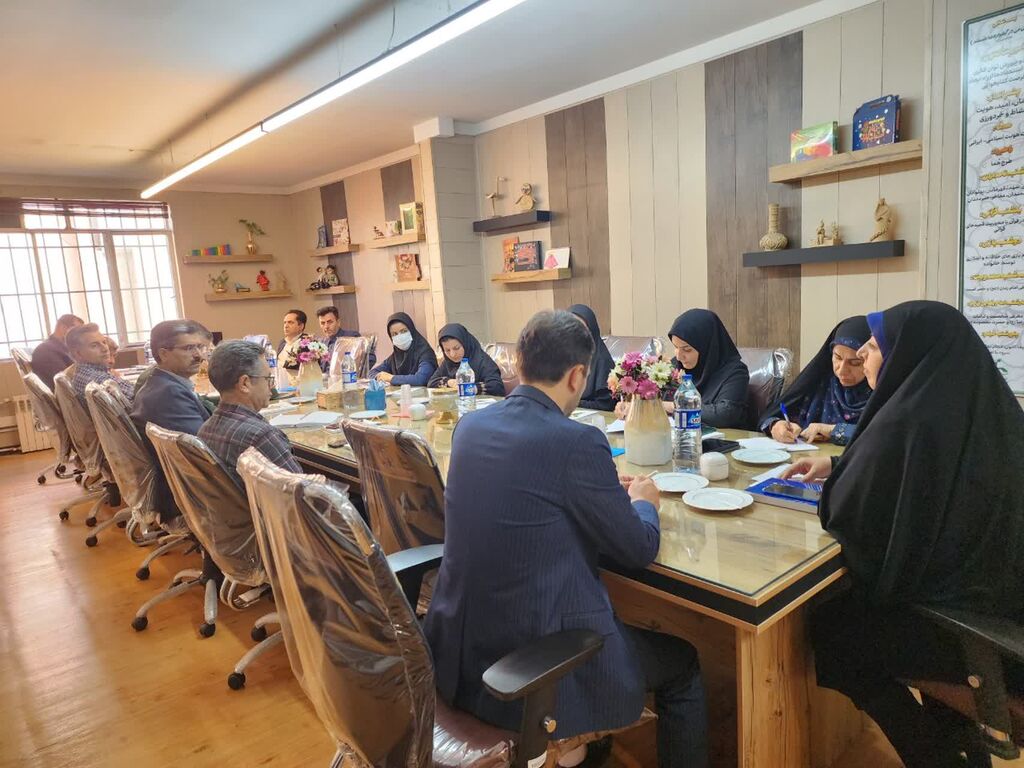 جلسه یاریگران زندگی در کانون همدان برگزار شد