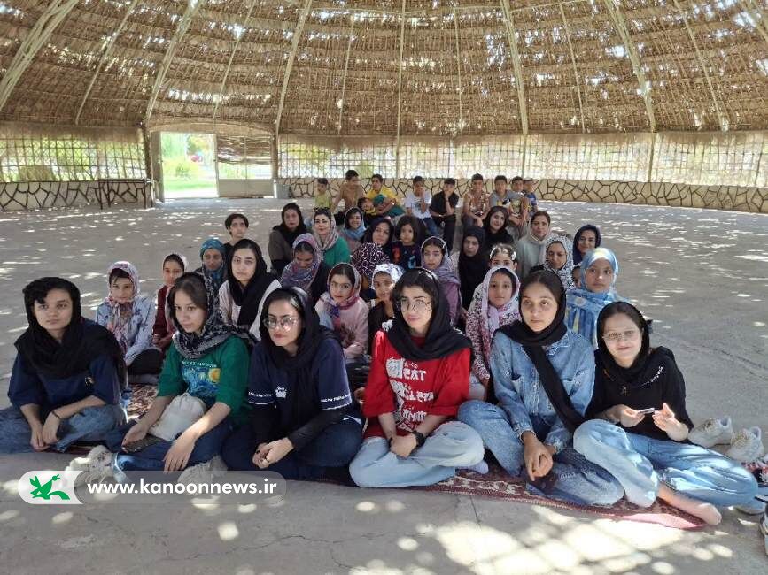 شعر طنز دفاع مقدس بررسی شد