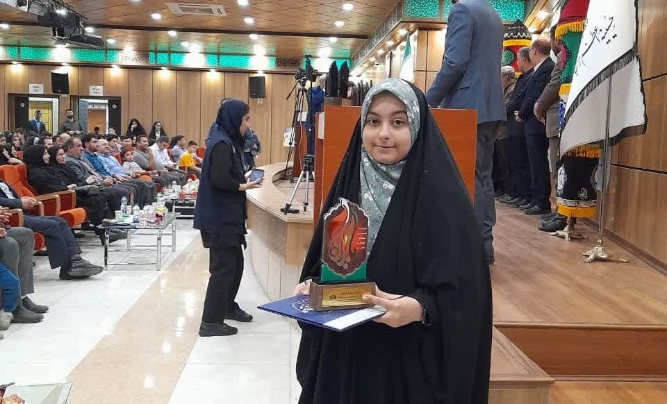 کسب رتبه اول بخش شعر برای عضو کانون زنجان کسب رتبه اول بخش شعر برای عضو کانون زنجان