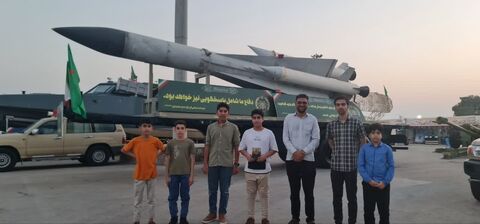 بازدید اعضای مراکز پنجگانه بندرعباس از نمایشگاه دفاع مقدس