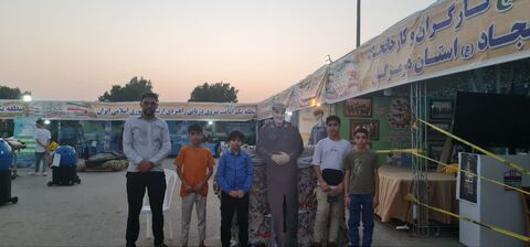 بازدید اعضای مراکز پنجگانه بندرعباس از نمایشگاه دفاع مقدس