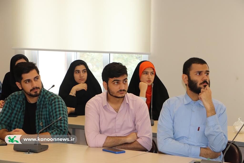 برپایی دوره آموزش قصهگویی ویژه معلمان و دانشجویان دانشگاه فرهنگیان