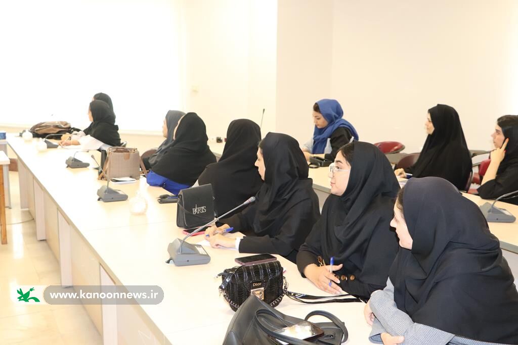 برپایی دوره آموزش قصهگویی ویژه معلمان و دانشجویان دانشگاه فرهنگیان