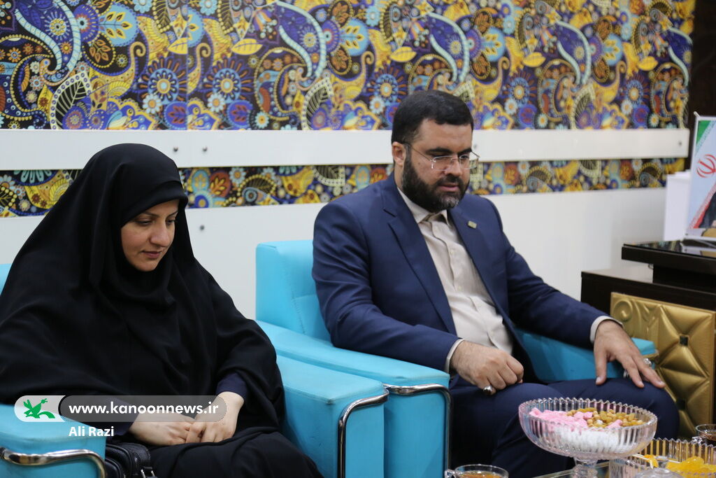 امضای تفاهمنامه همکاری ادارات کل کانون و استاندارد استان بوشهر