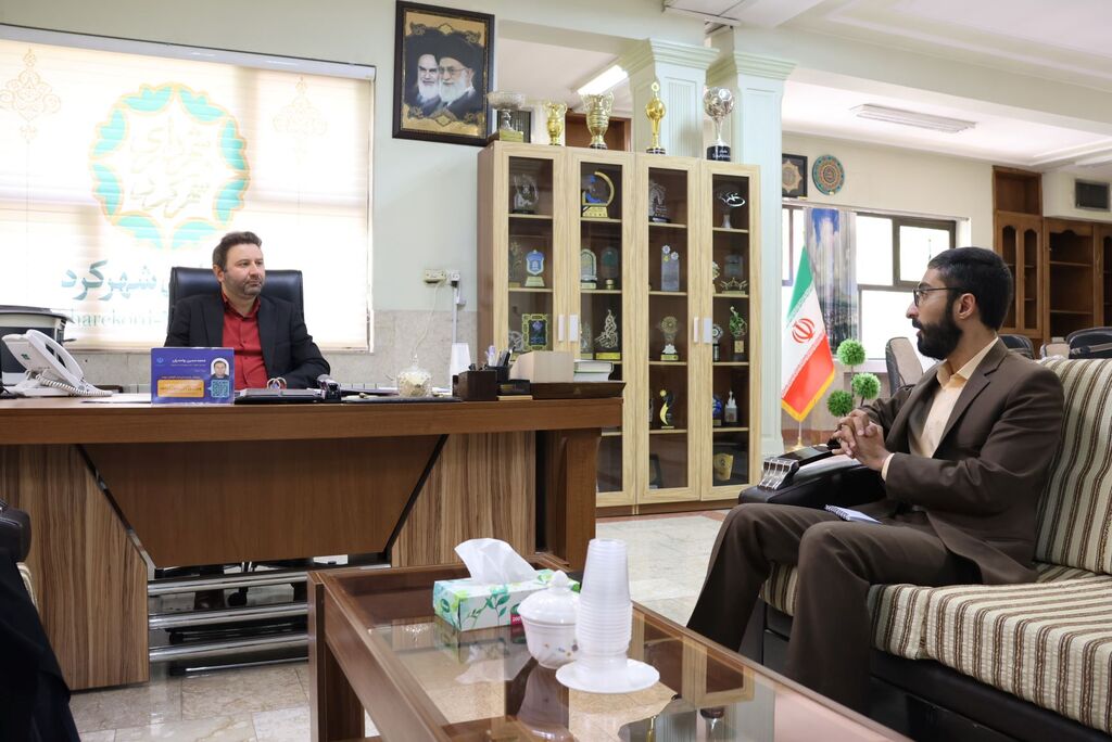 دیدار واحد با شهردار چهارمحال و بختیاری در سختافزار و نرمافزار شهری کودکان را لحاظ میکنیم