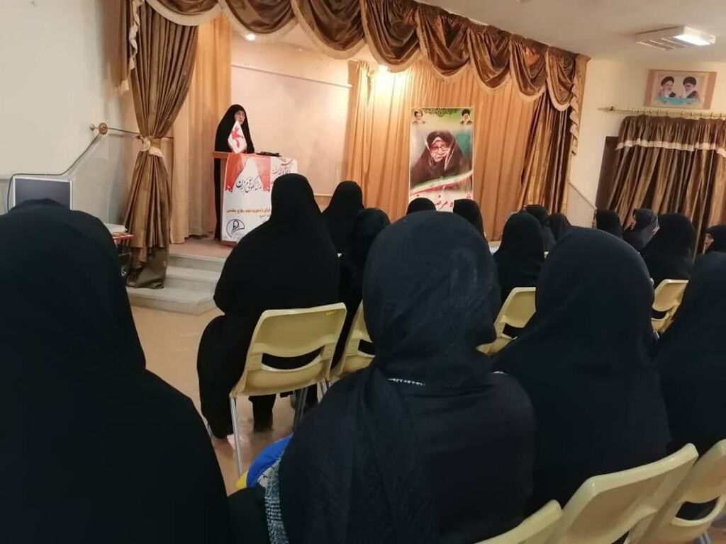 1 همایش الگوی سوم برای مادران در بستان آباد