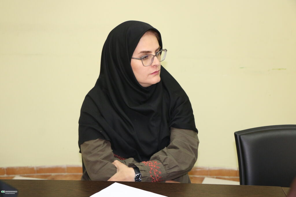 برگزاری نشست آموزشی قصهگویی با محوریت سوره حمد در کانون فارس