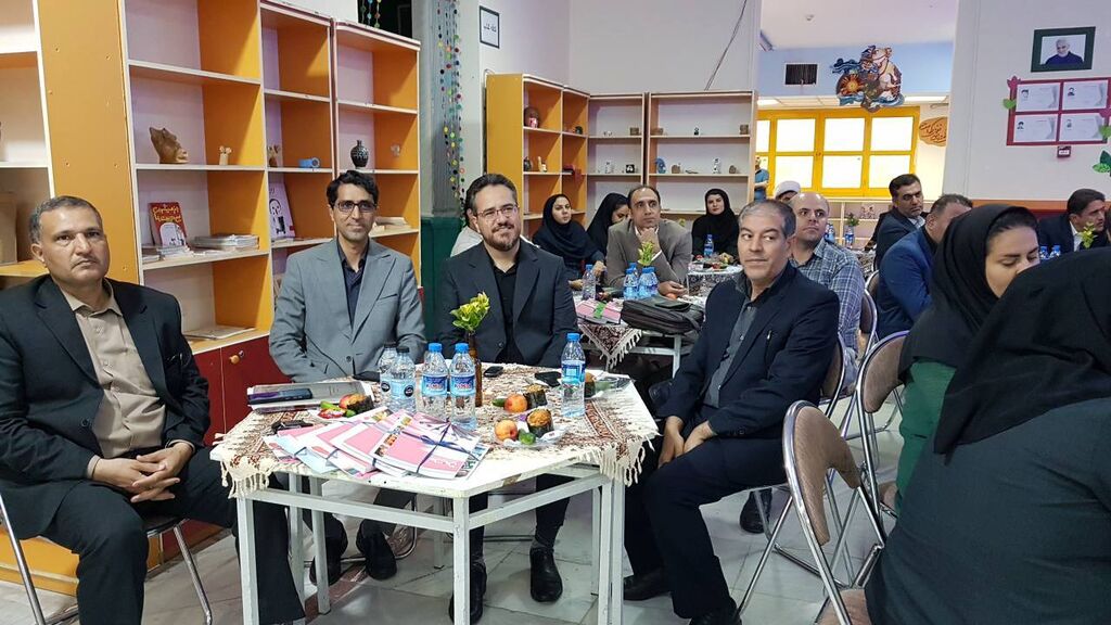 اولین دورهمی روابطعمومی دستگاههای اجرایی توسط کانون کرمانشاه