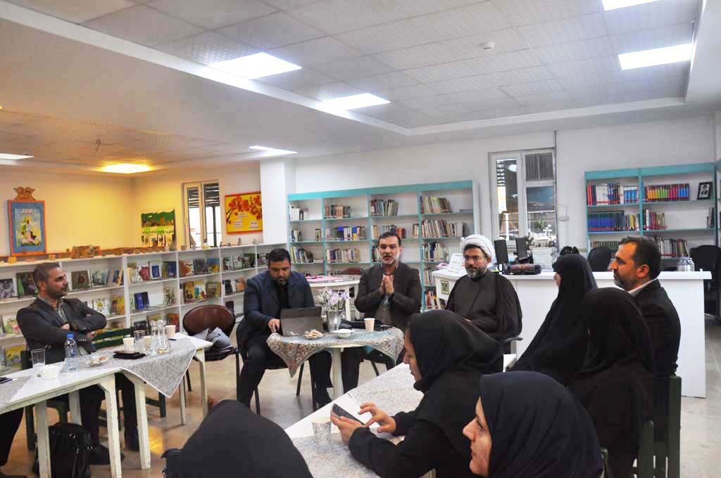 توسعه مراکز کانون نیازمند حمایت مسئولان استانهاست