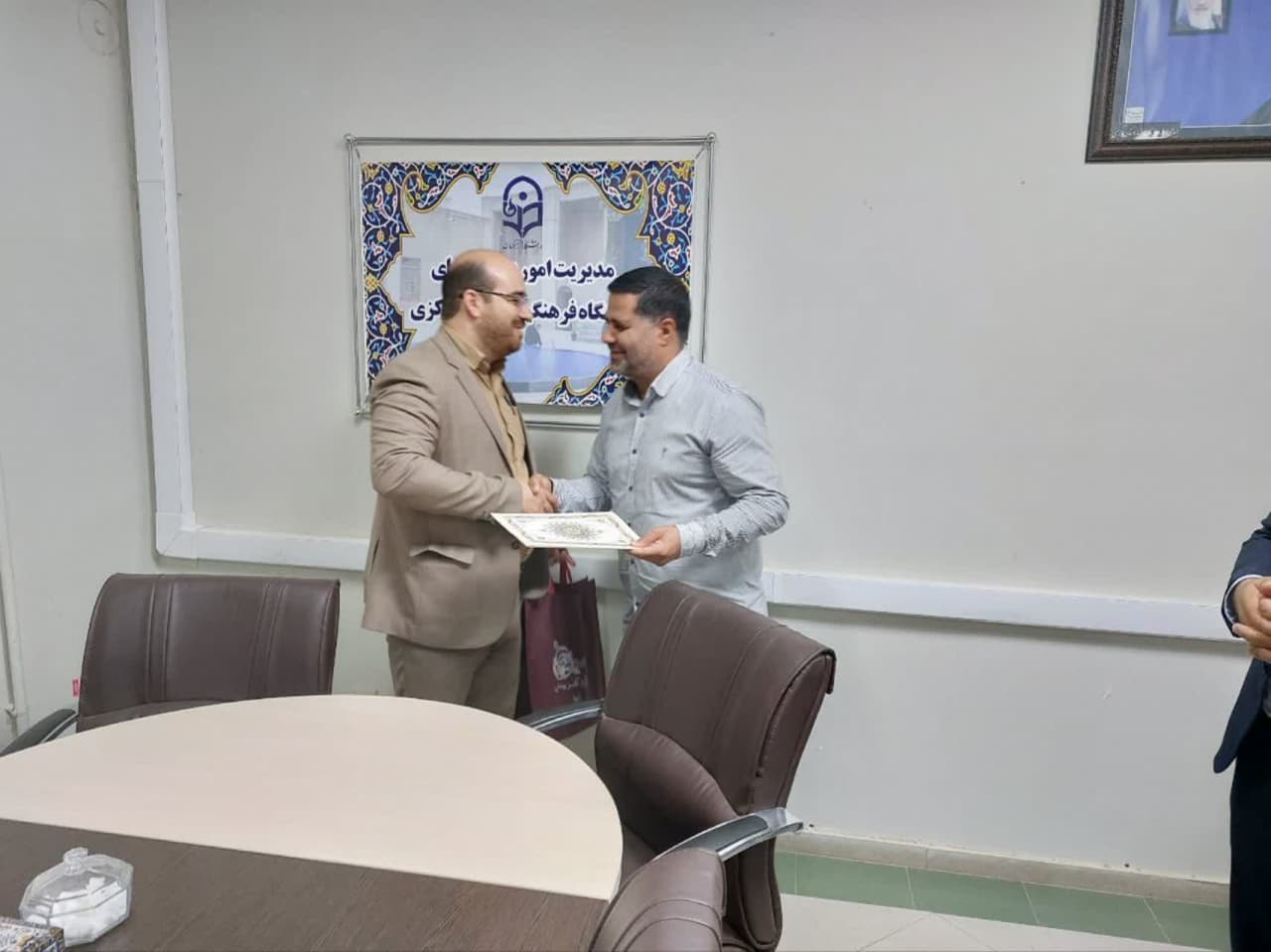 تقدیر مدیرکل کانون پرورش فکری استان مرکزی از مدیران دستگاه
