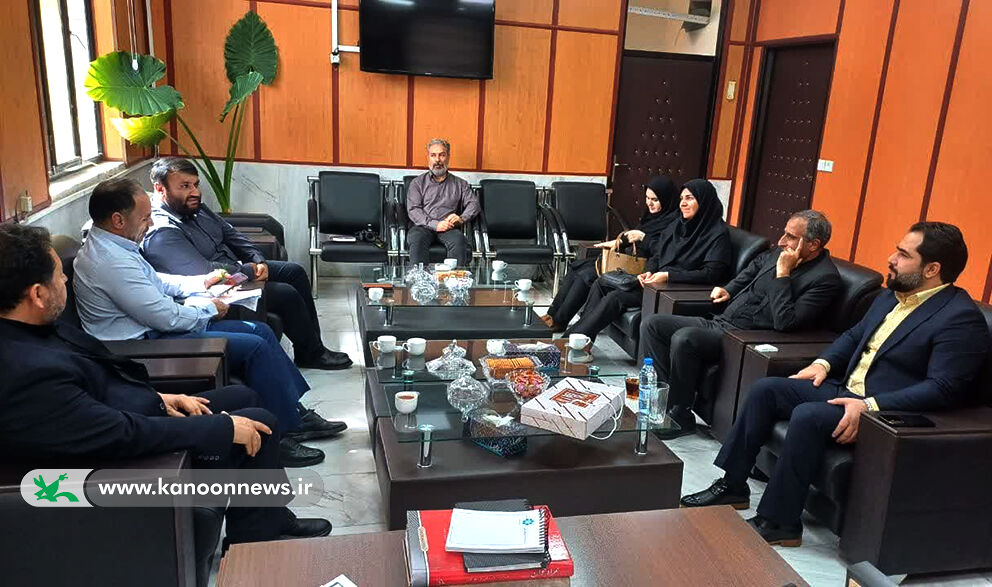 اجرای برنامه های مشترک کانون لرستان و ورزش وجوانان برای کودکان ونوجوانان اجرای برنامه های مشترک برای کودکان ونوجوانان