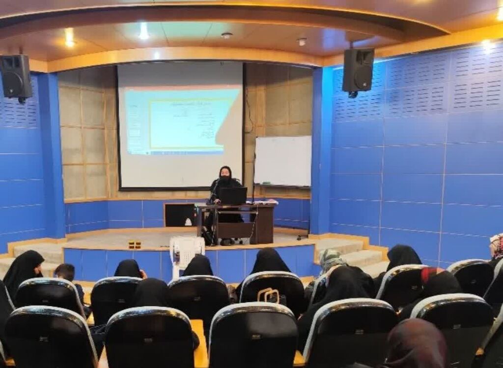 برگزاری دو نشست تخصصی«قصهگویی» در البرز