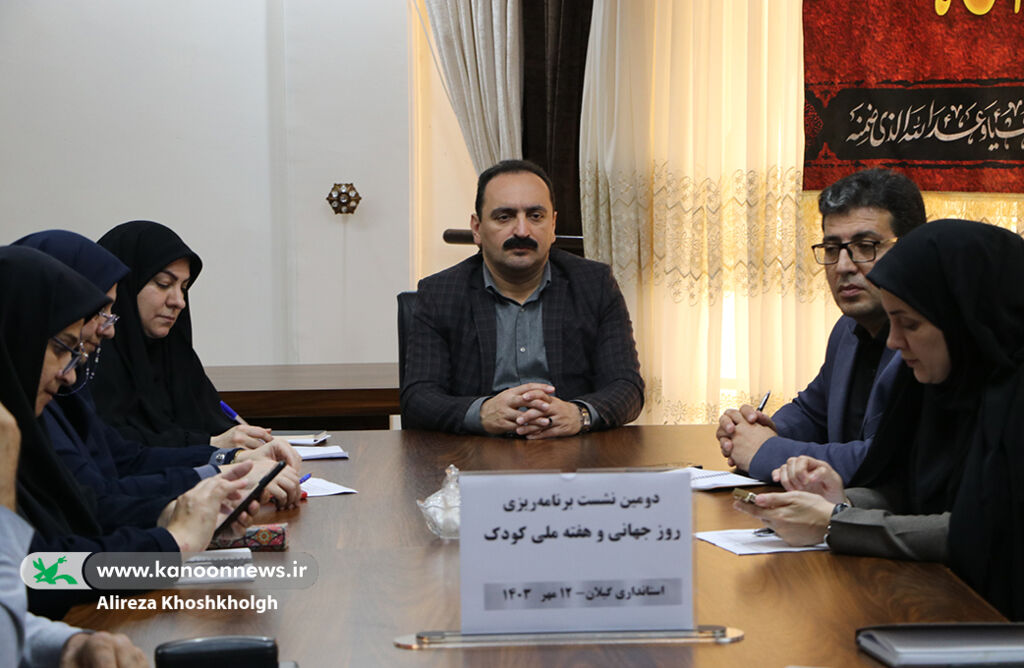 فرزند زمان تربیتکنیم!