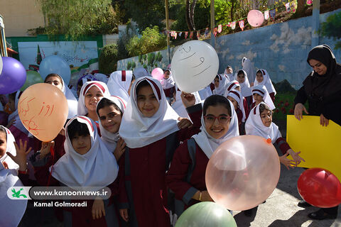 طنین زنگ دوستی در مراکزکانون لرستان