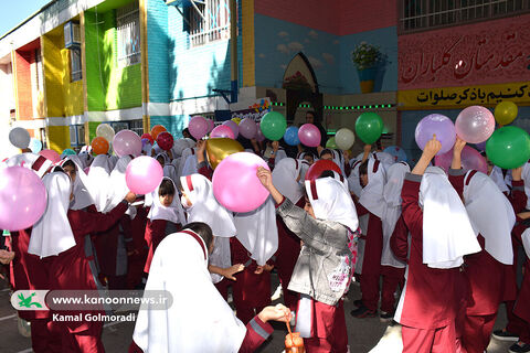 طنین زنگ دوستی در مراکزکانون لرستان