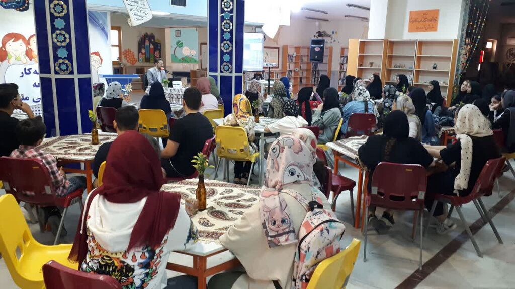 نشست با کانونیاران سراسر استان کرمانشاه