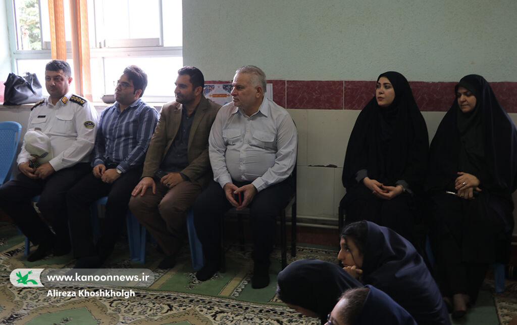زنگ آغازآیینهای هفته ملی کودک در گیلان طنیناندازشد / اهدای نشان کانونیاری به کانونیاران