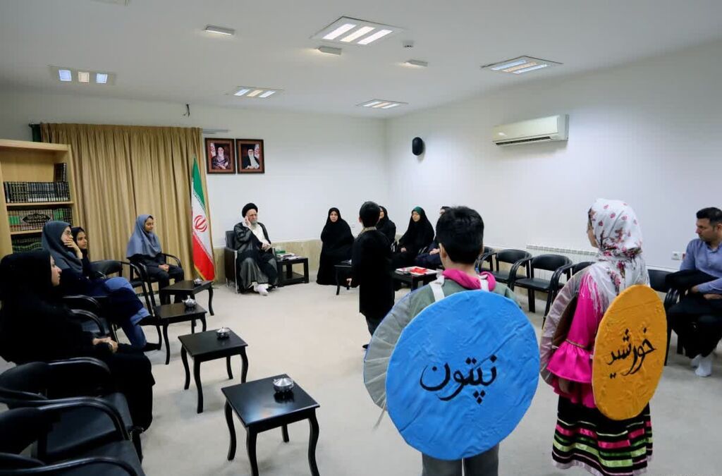 کرامت و محبت به کودکان اساس همه فعالیتها باشد