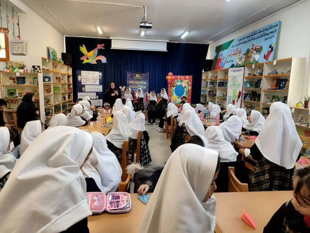 نخستین روز از هفته ملی کودک در آذربایجان شرقی استقبال پرشور کودکان از برنامههای نخستین روز هفته ملی کودک در آذربایجان شرقی