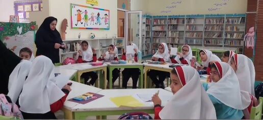 اولین روز هفته ملی کودک در مراکز کانون البرز/ کودکان بنیاد خیریه «دستهای مهربان» در مرکز ۳