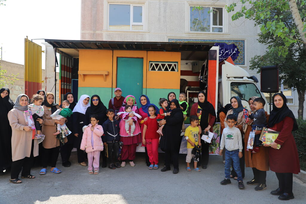 لبخند و شادمانی برای بچههای بیمار