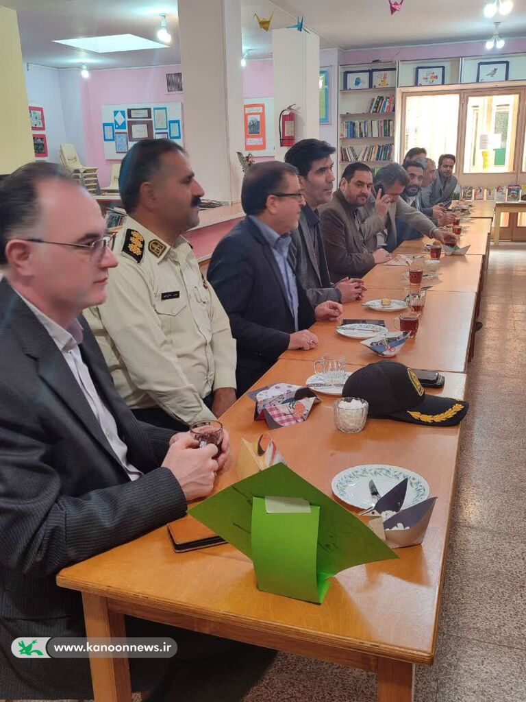 «کودکان دیروز، مسئولین امروز» میهمان مرکز فرهنگی، هنری کاشمر