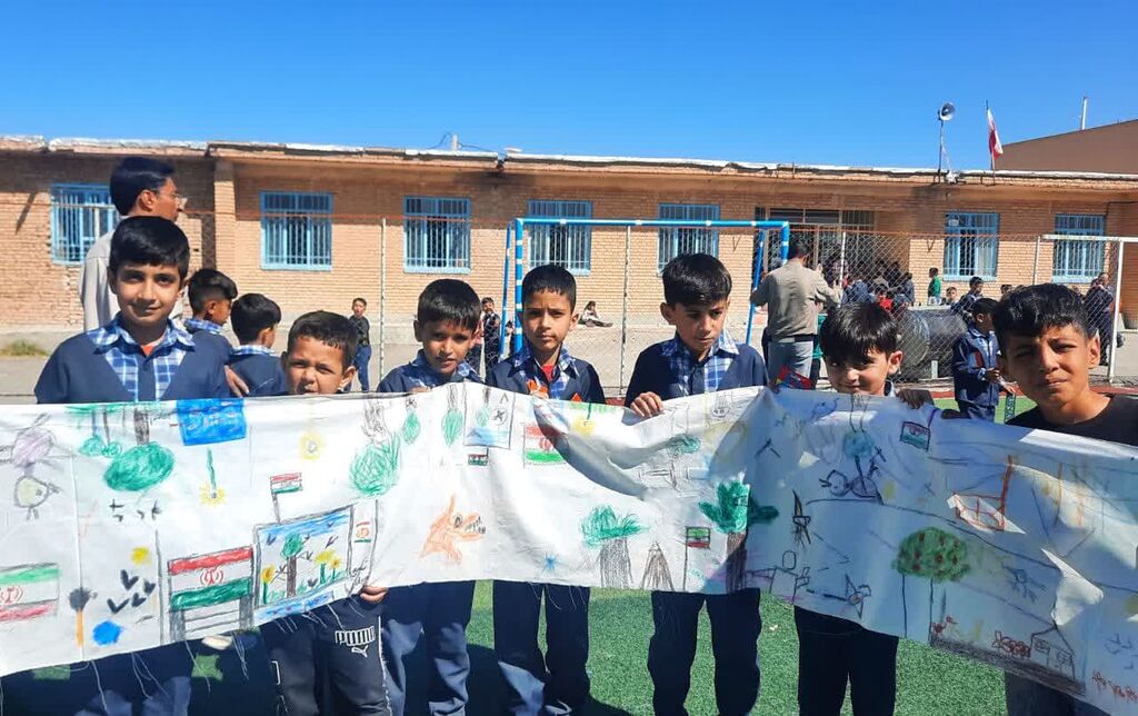 اجرای مسابقه نقاشی با شعار " برای محیط زیست کودکان، برای آیندهای پاکتر و سالمتر"
