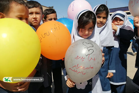 ویژه برنامه هفته ملی کودک و روز روستا در  روستای حسین‌آباد میش‌مست