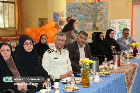 نشست تخصصی حقوق کودکان و نوجوانان با طعم مطالبه گری و پرسش های تلخ و شیرین کودکان از مسئولین فارس